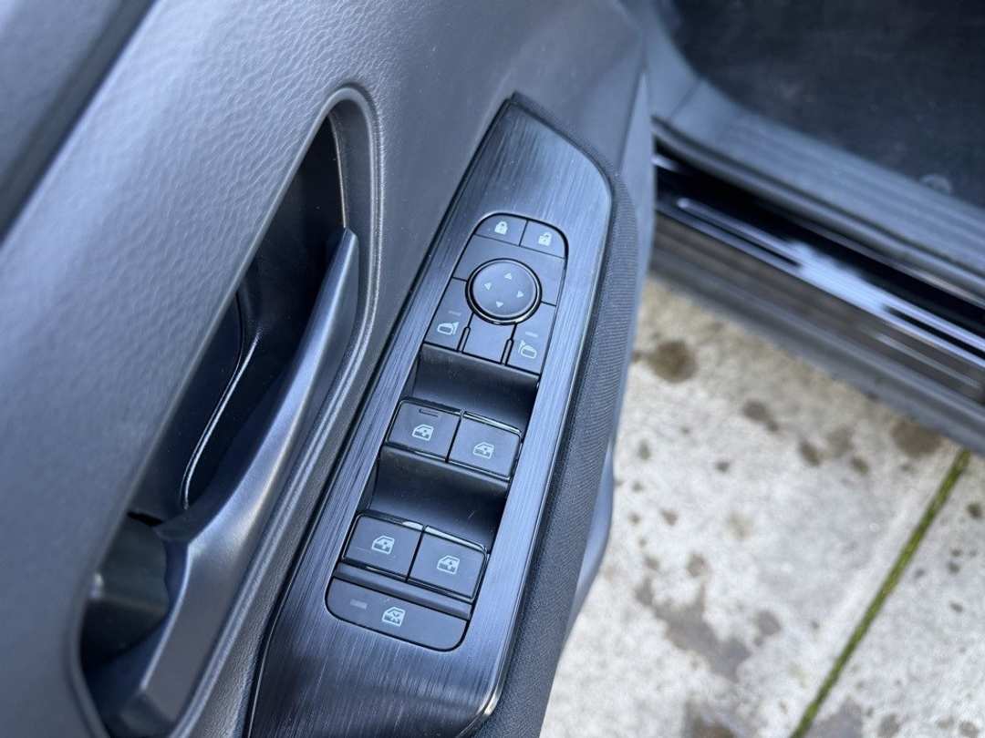 2026 Nissan Kicks S - Image 12