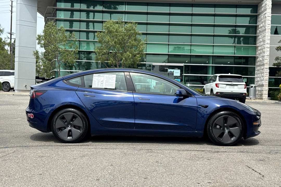 2023 Tesla Model 3 Base - Image 3