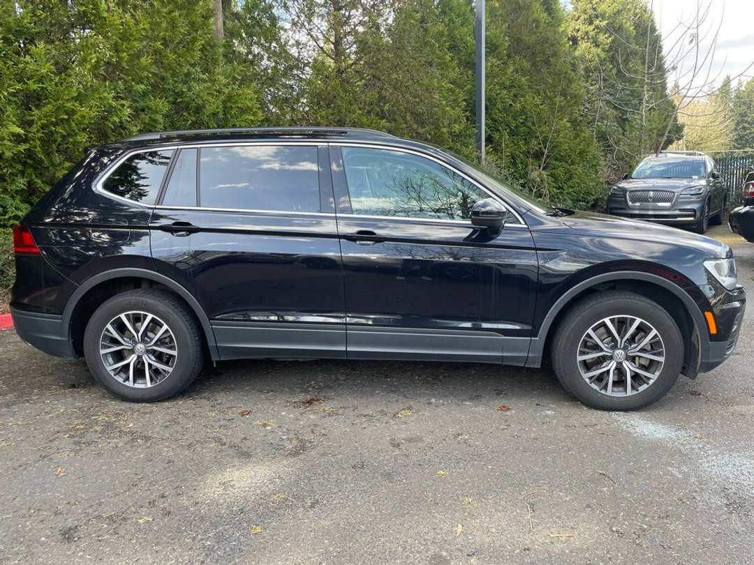 2019 Volkswagen Tiguan 2.0T SE - Image 3