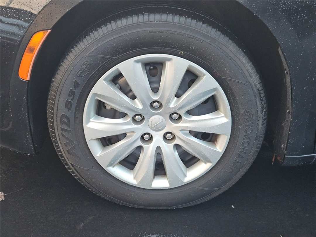 2021 Chrysler Voyager L - Image 40