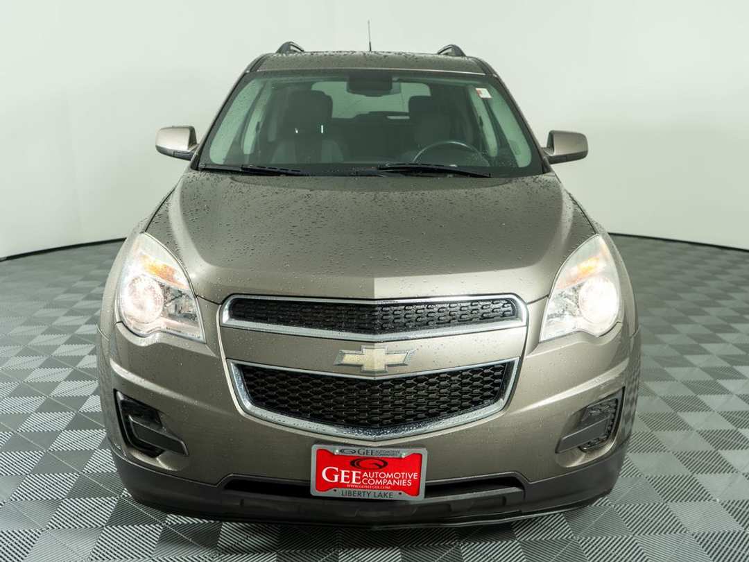 2012 Chevrolet Equinox LT - Image 2