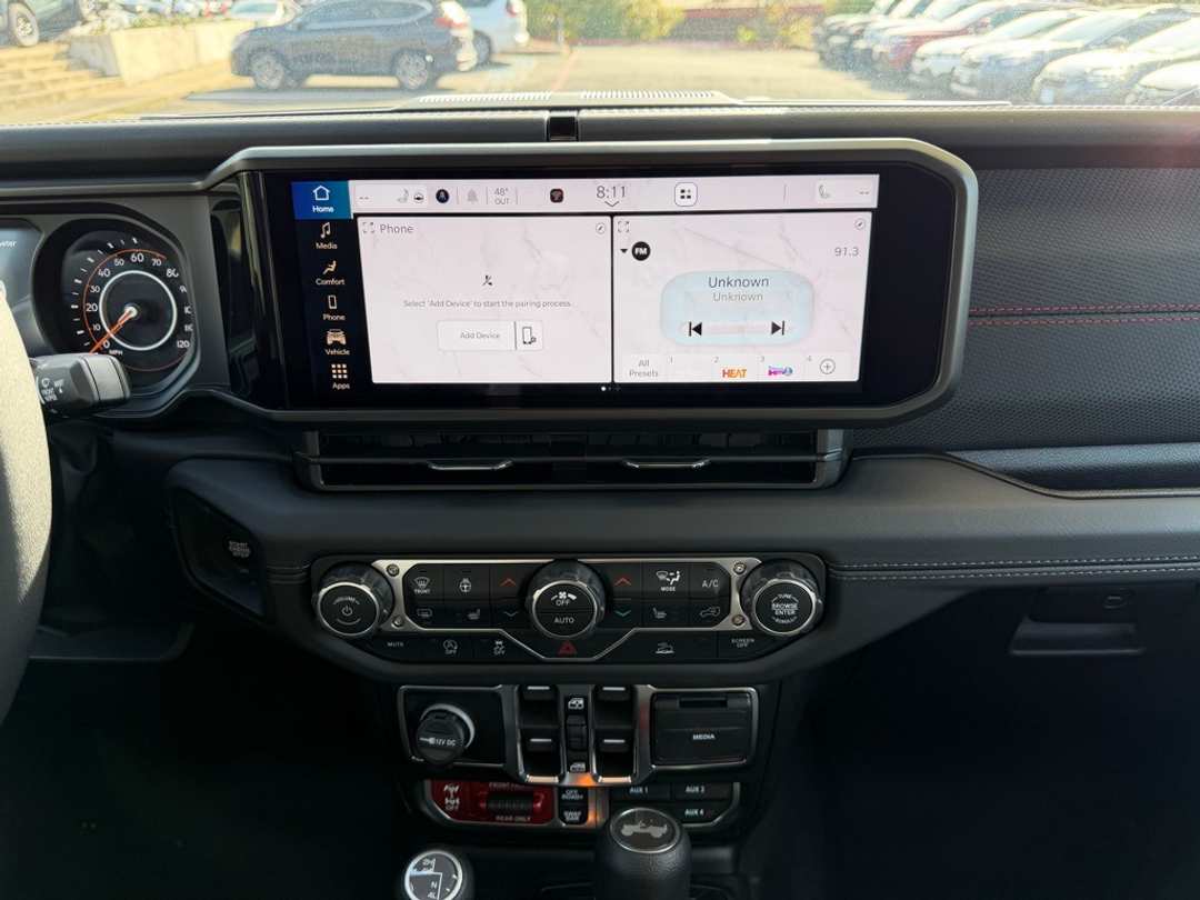 2026 Jeep Wrangler Rubicon - Image 21