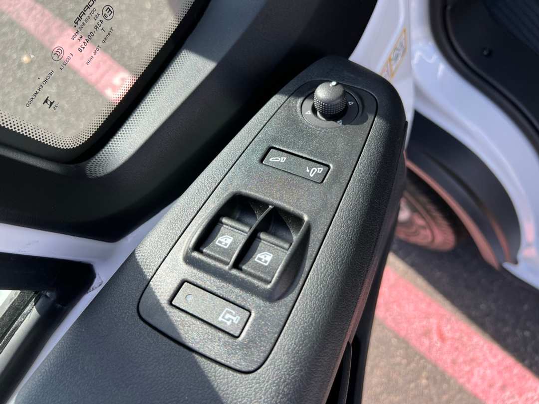 2026 Ram Promaster 1500 Low Roof - Image 11