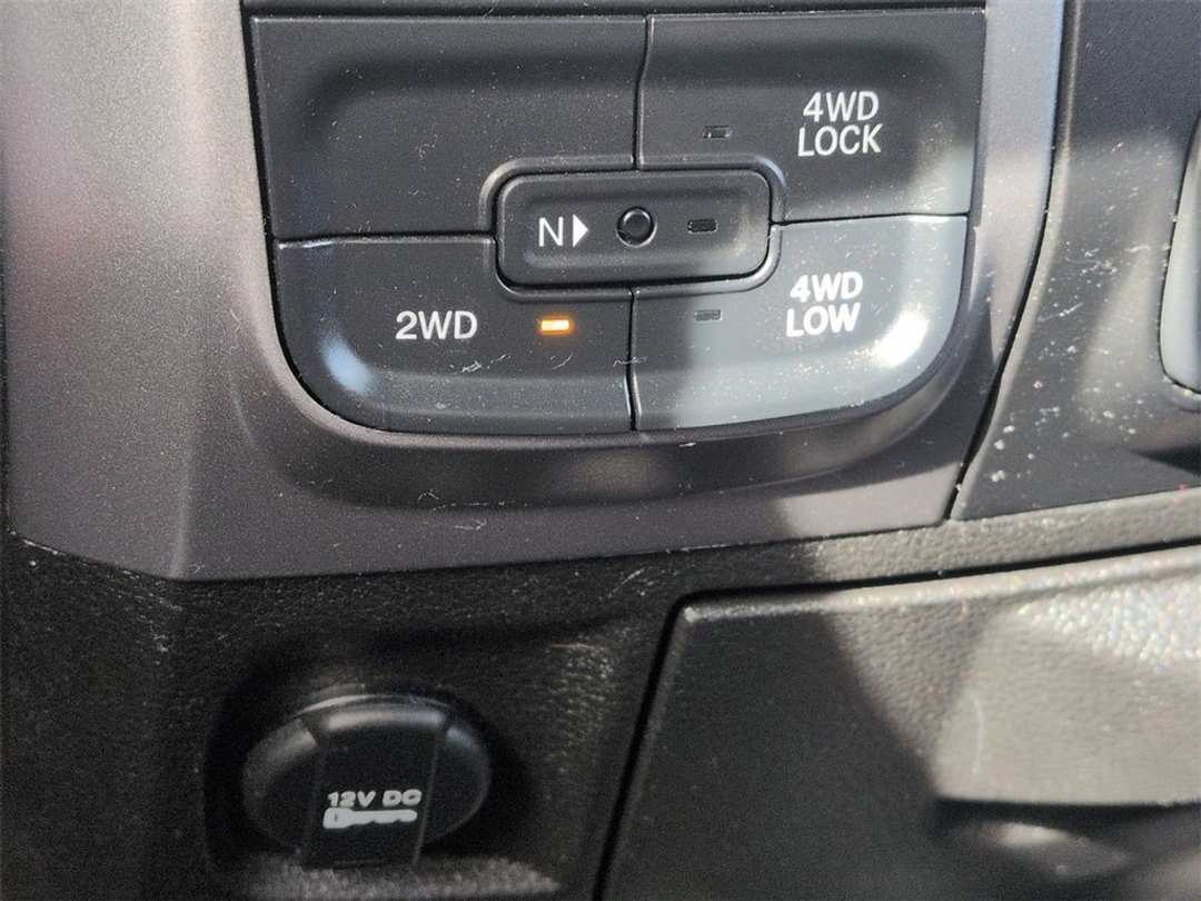 2022 Ram 1500 Classic Warlock - Image 22