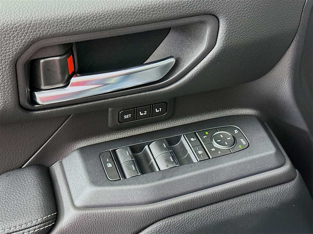 2026 Toyota Land Cruiser Base - Image 18