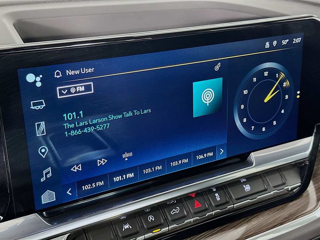 2023 Chevrolet Silverado 1500 LT - Image 16