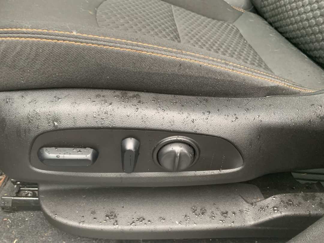 2021 GMC Terrain SLE - Image 11