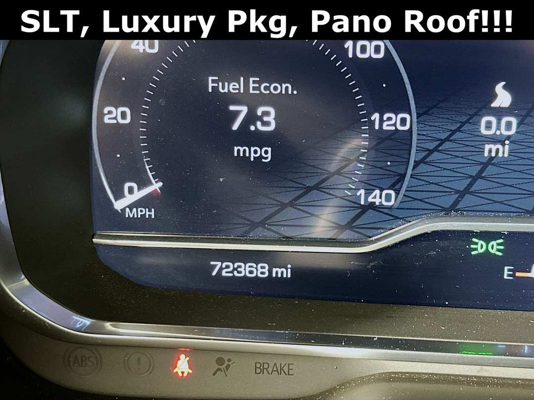 2023 GMC Yukon Xl SLT - Image 13