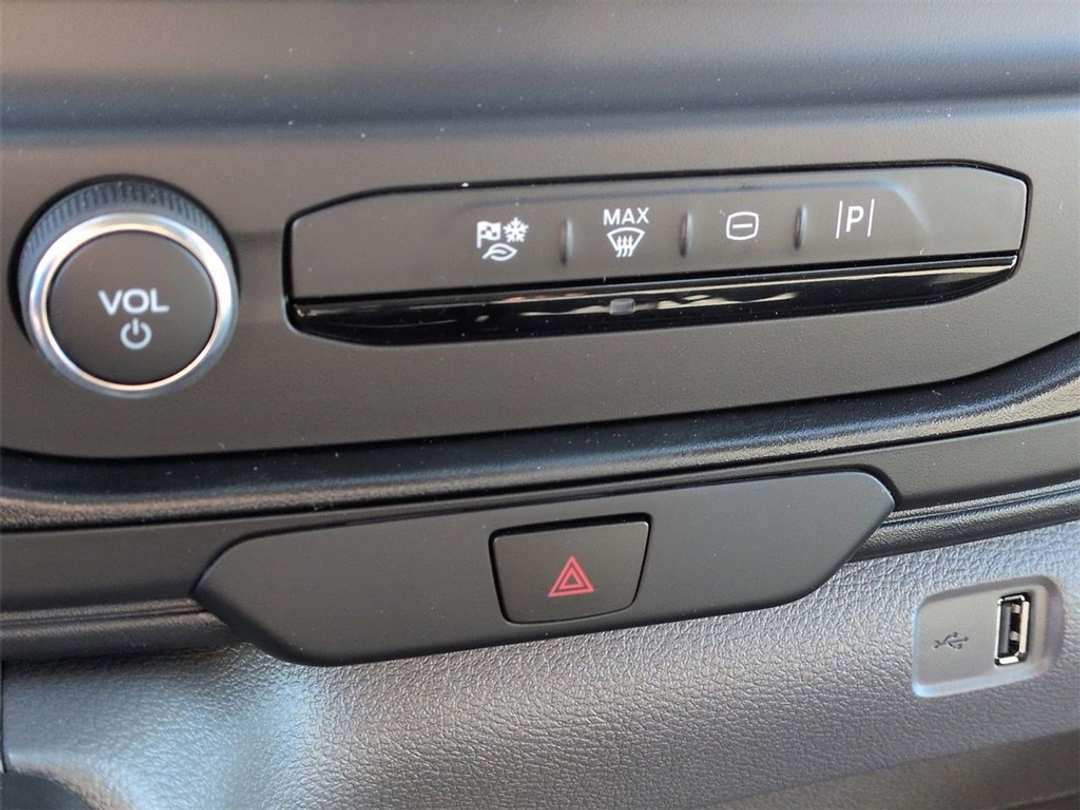 2026 Ford Transit-250 Base - Image 20