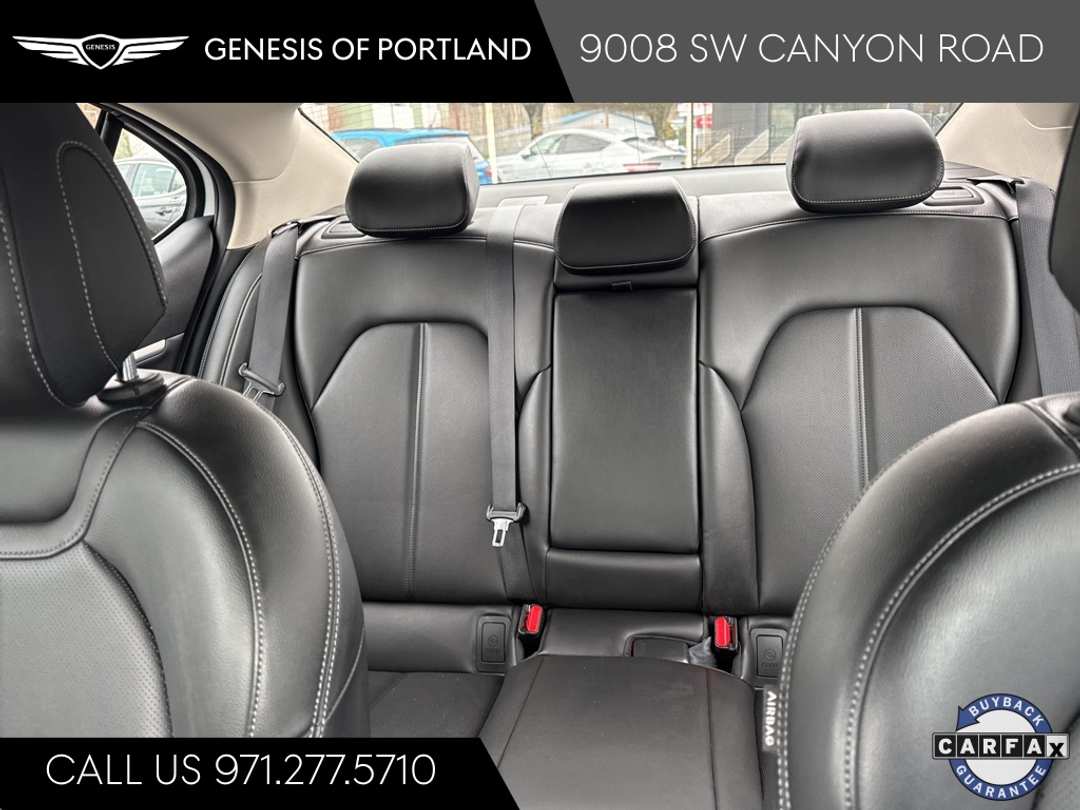 2023 Genesis G70 2.0T - Image 27