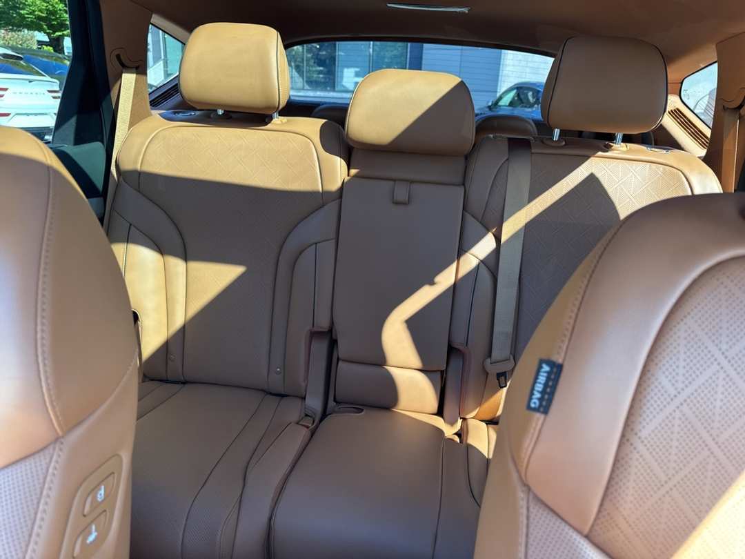 2026 Genesis Gv80 2.5T Prestige - Image 38