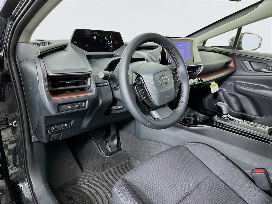 2026 Toyota Prius SE - Image 9