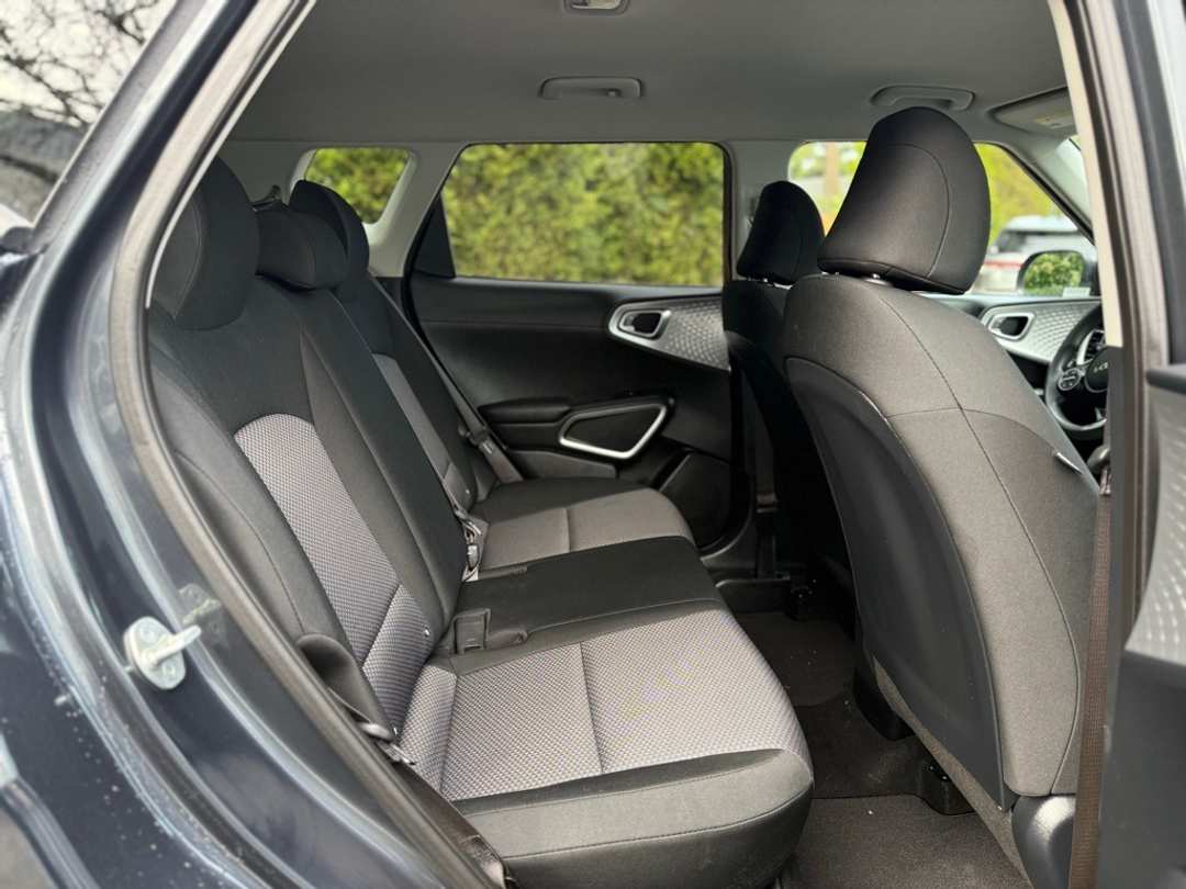 2024 Kia Soul LX - Image 18