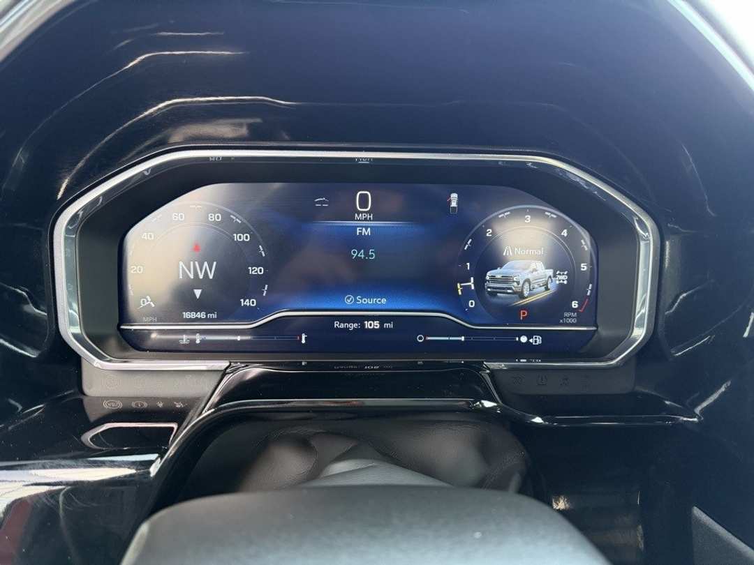 2025 Chevrolet Silverado 1500 High Country - Image 21