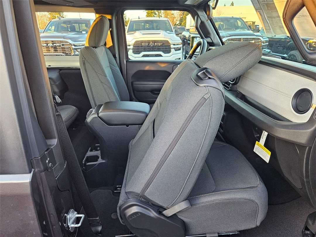 2026 Jeep Wrangler Sport - Image 34