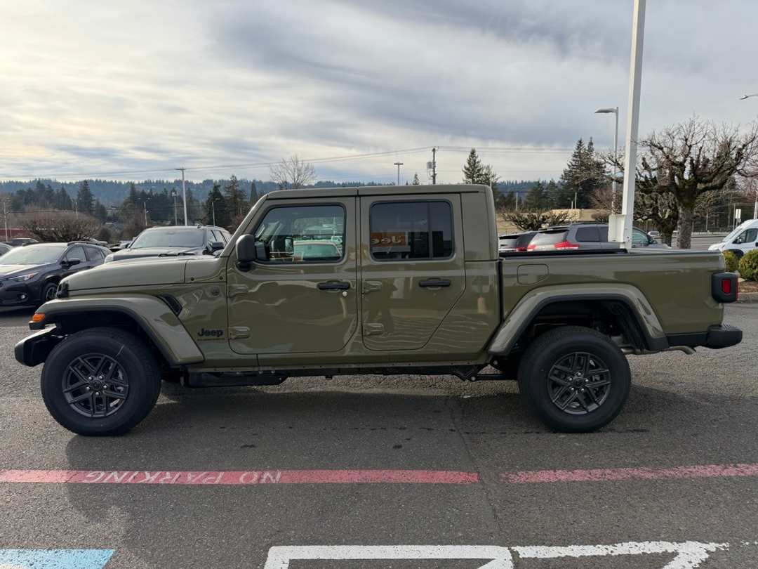 2026 Jeep Gladiator Sport S - Image 5