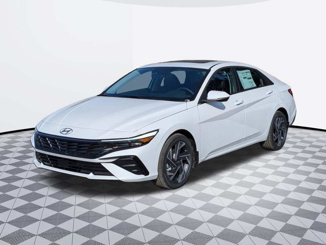 2026 Hyundai Elantra Limited - Image 2