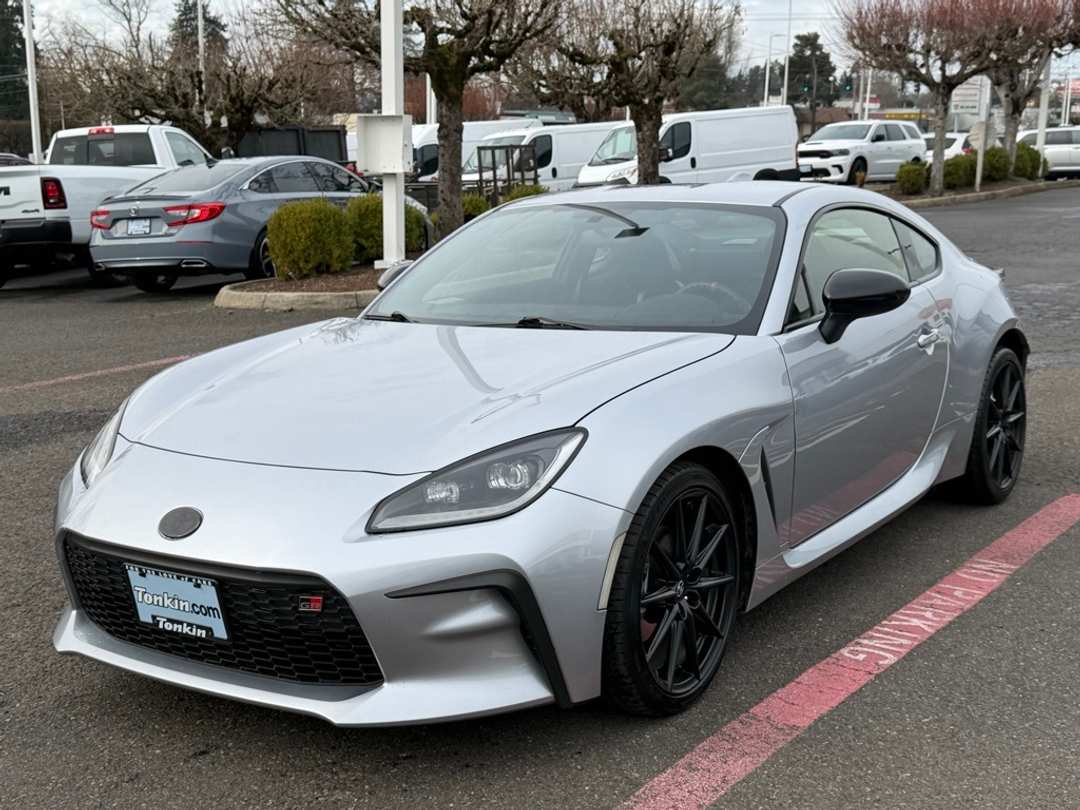 2024 Toyota Gr86 Premium - Image 4