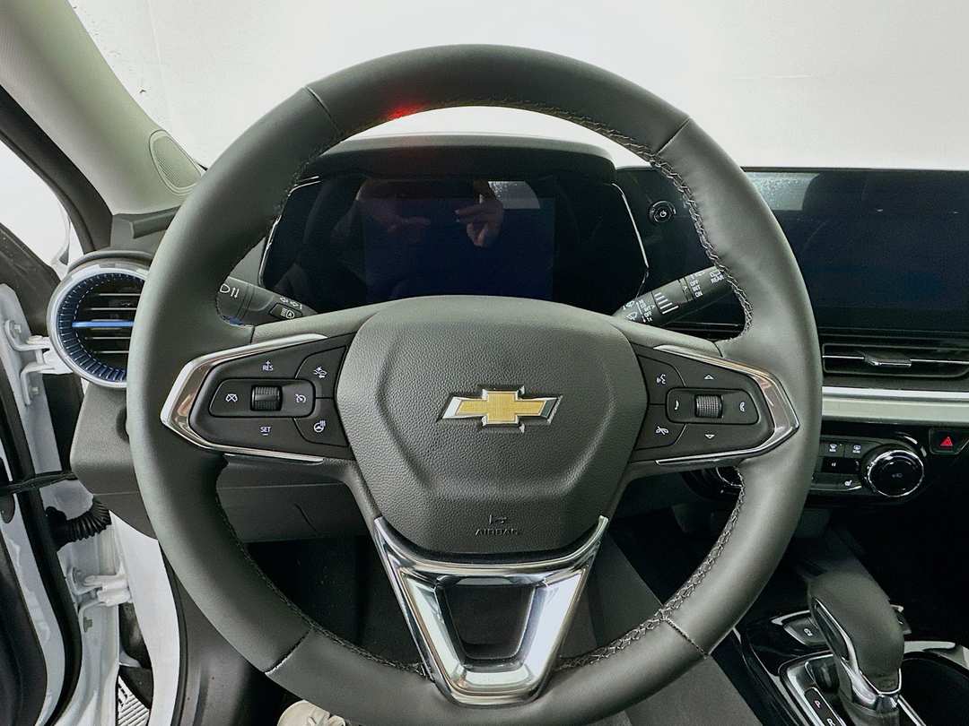 2026 Chevrolet Trax LT - Image 12