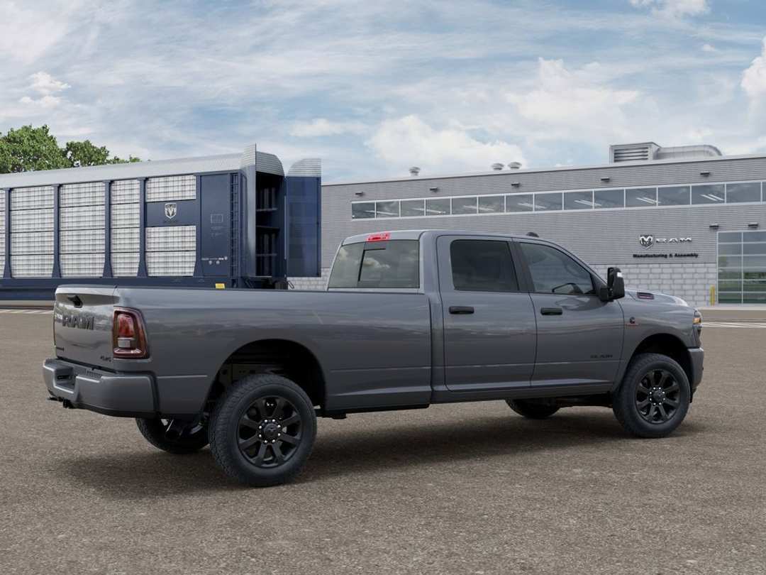 2026 Ram 2500 Big Horn - Image 2
