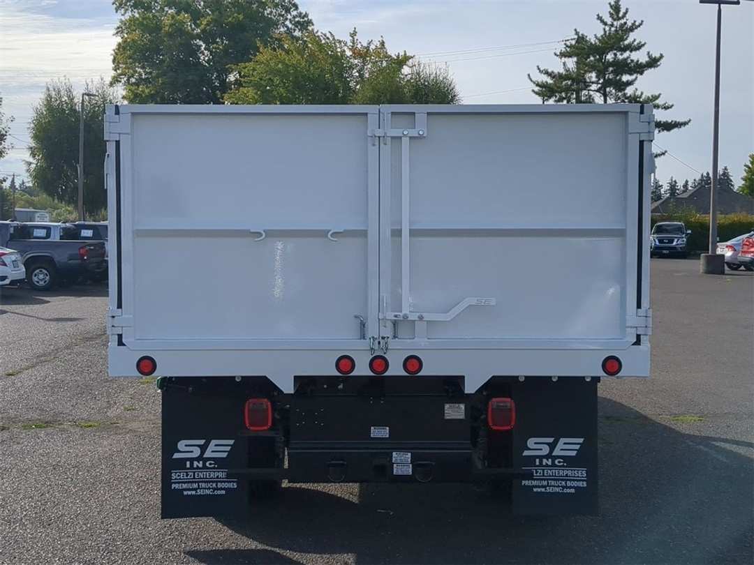 2024 Ford F-350Sd XL - Image 4