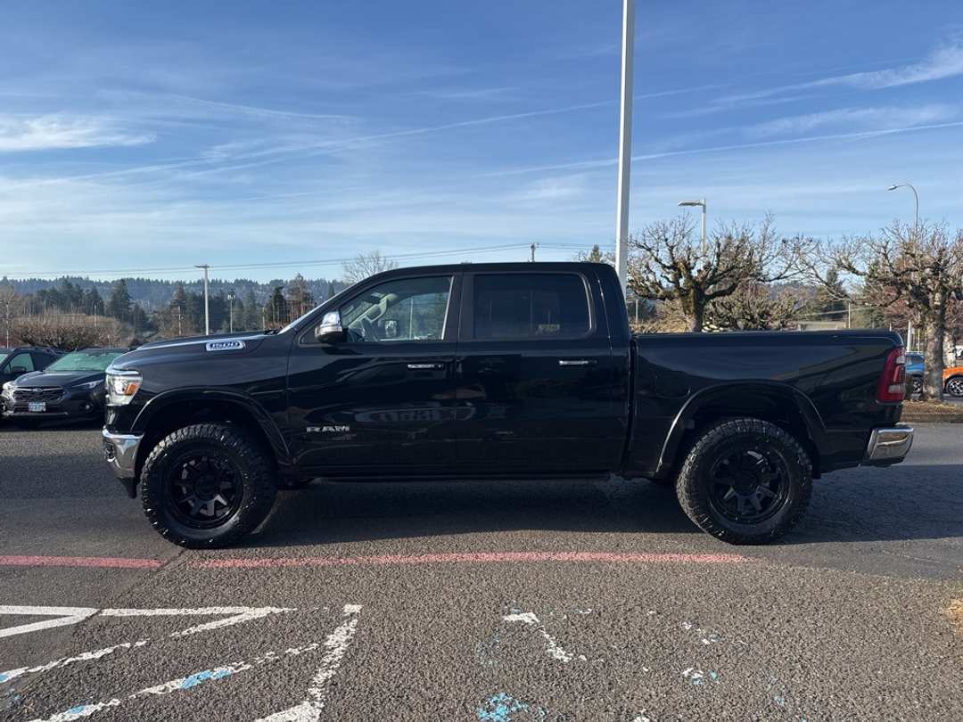 2022 Ram 1500 Laramie - Image 4