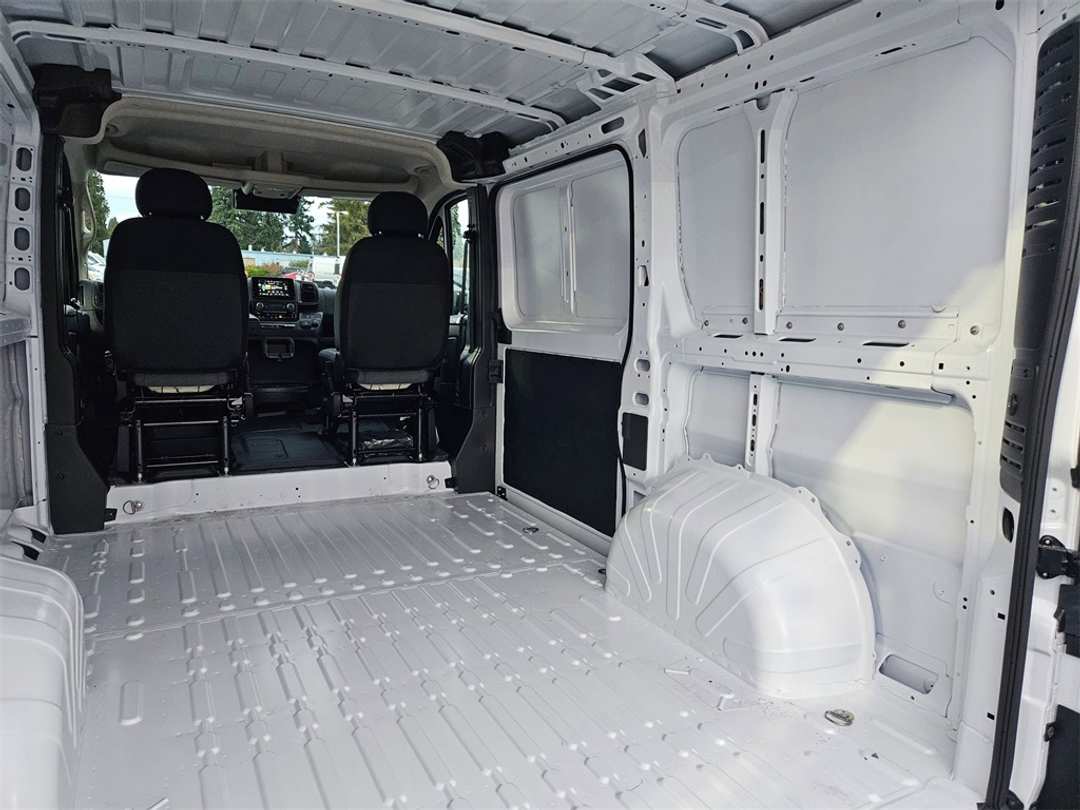 2026 Ram Promaster 1500 Low Roof - Image 30