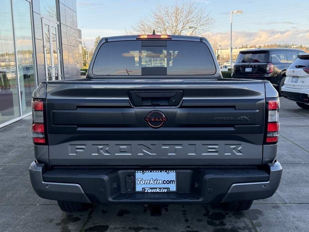 2026 Nissan Frontier PRO4X - Image 6