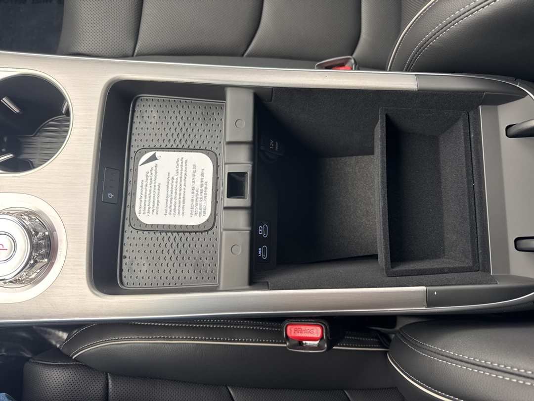 2026 Genesis Gv70 2.5T Advanced - Image 28