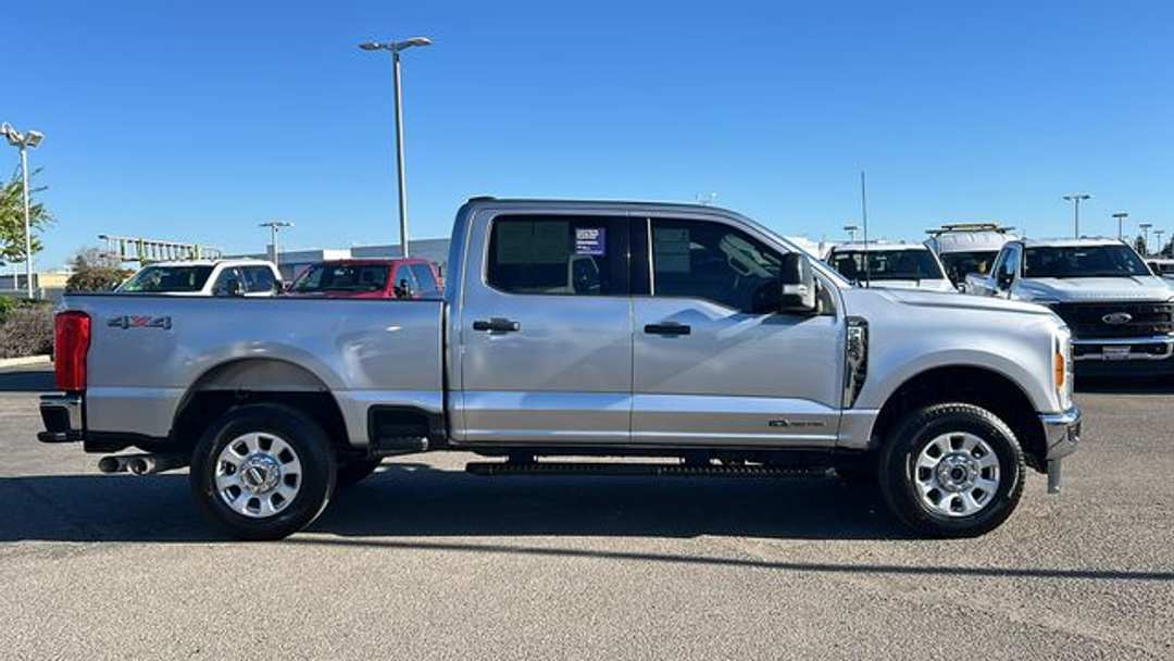 2023 Ford F-250Sd XLT - Image 2
