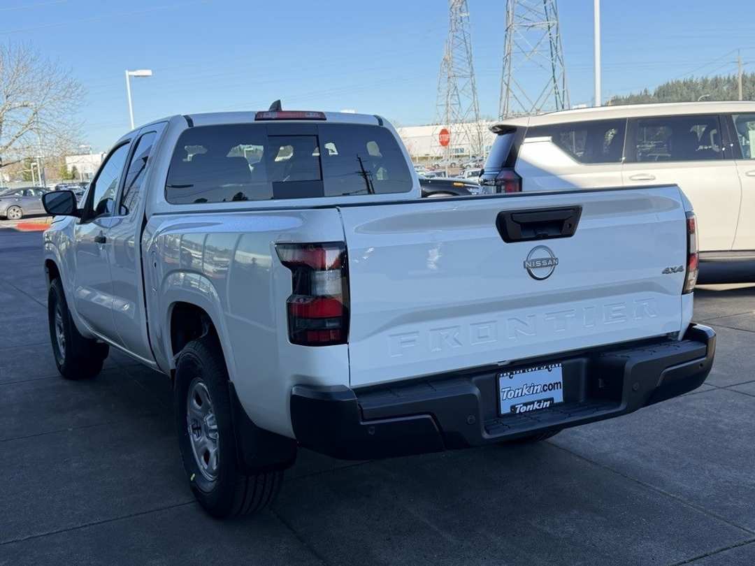 2026 Nissan Frontier S - Image 5