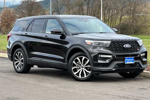 2021 Ford Explorer ST