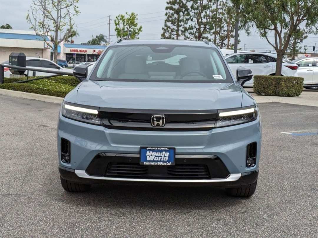 2026 Honda Prologue Touring - Image 3
