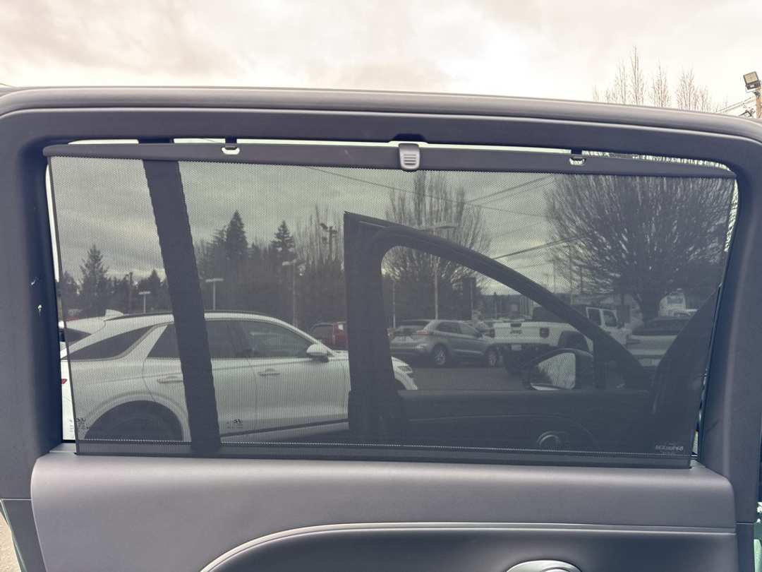 2026 Hyundai Ioniq 9 Performance Calligraphy - Image 42