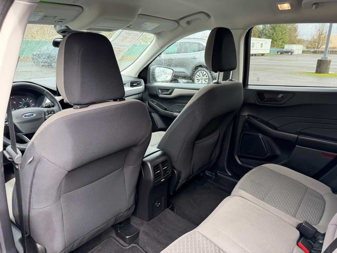 2022 Ford Escape SE - Image 33