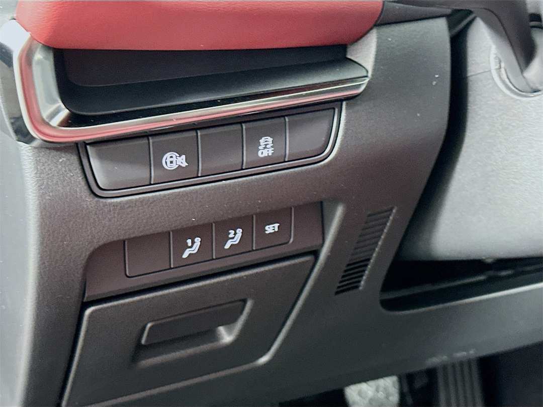 2026 MAZDA Mazda3 2.5 S Premium - Image 10