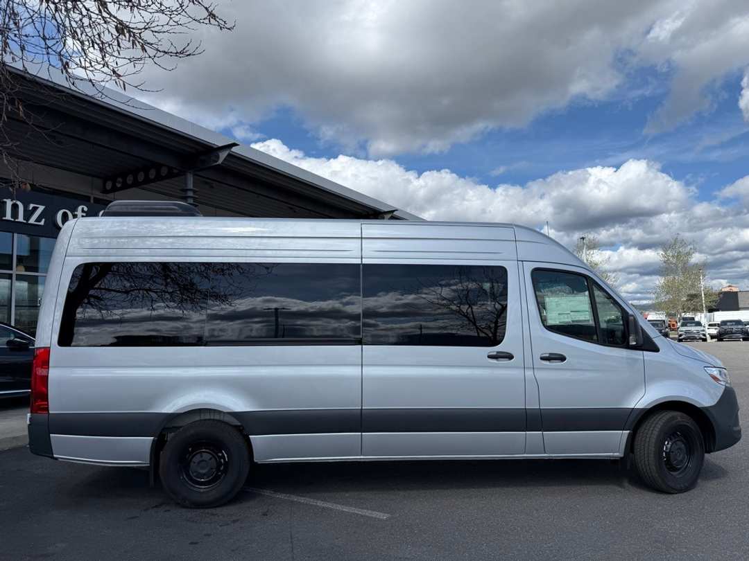 2024 Mercedes-Benz Sprinter 2500 Passenger 170 WB - Image 5