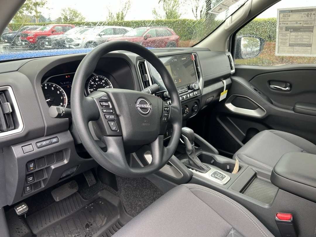 2026 Nissan Frontier SV - Image 14