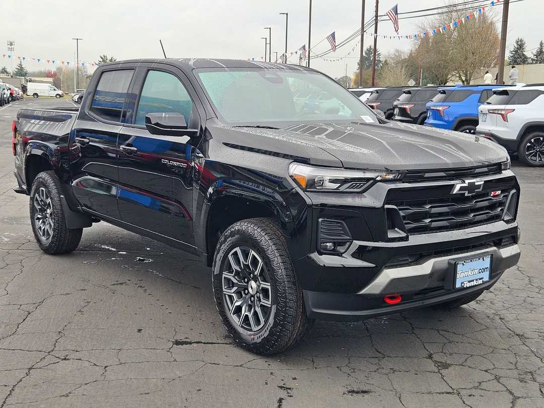2026 Chevrolet Colorado Z71 - Image 9