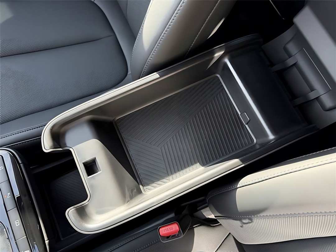 2026 Hyundai Ioniq 5 SEL - Image 26