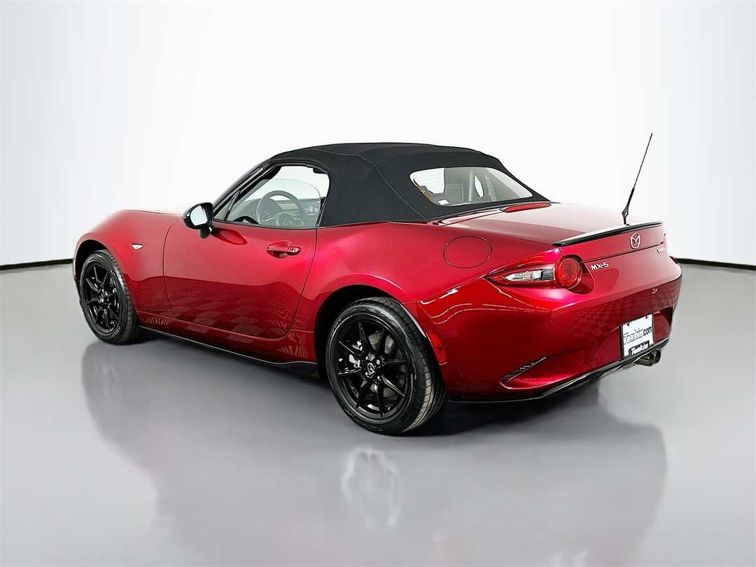 2023 MAZDA Mx-5 Miata Sport - Image 5