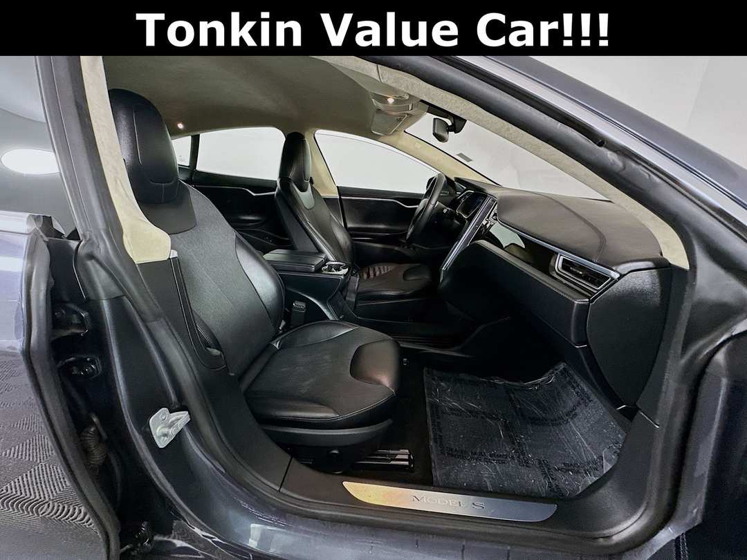 2016 Tesla Model S 70D - Image 26