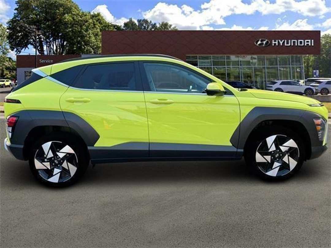 2026 Hyundai Kona Limited - Image 9