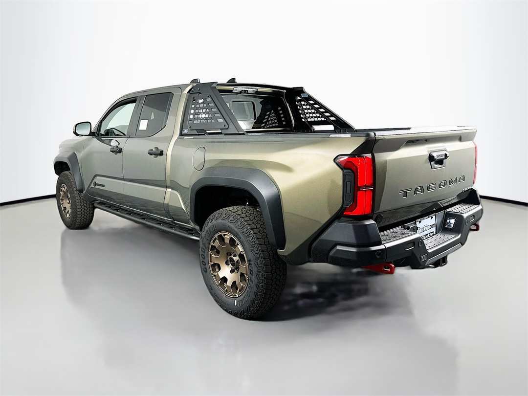 2026 Toyota Tacoma Trailhunter - Image 5