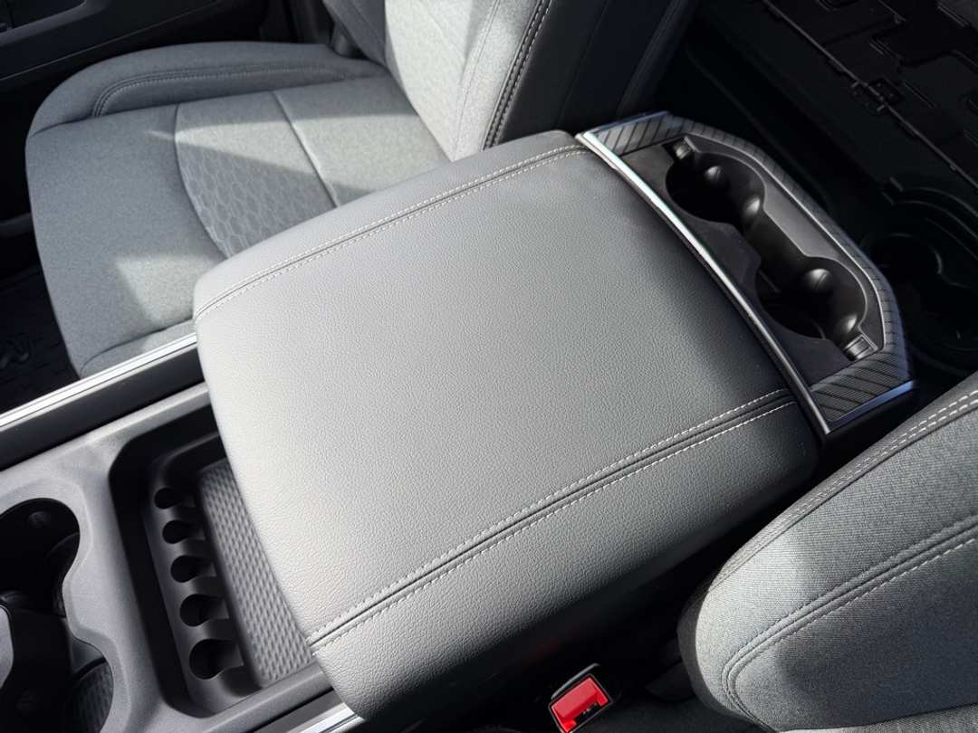 2026 Ram 3500 Big Horn - Image 26