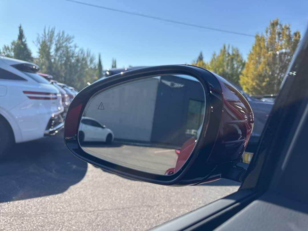 2026 Genesis G70 3.3T Sport Prestige - Image 35