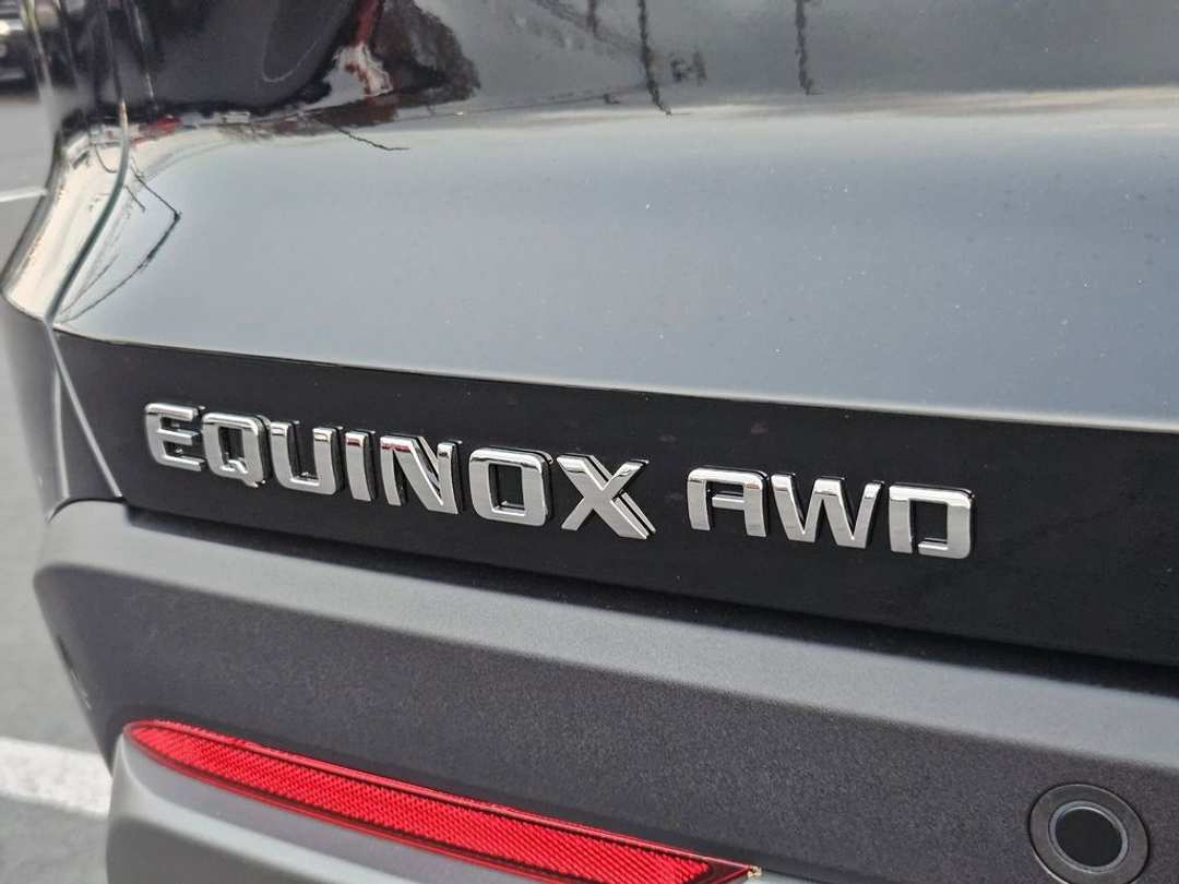 2026 Chevrolet Equinox LT - Image 31