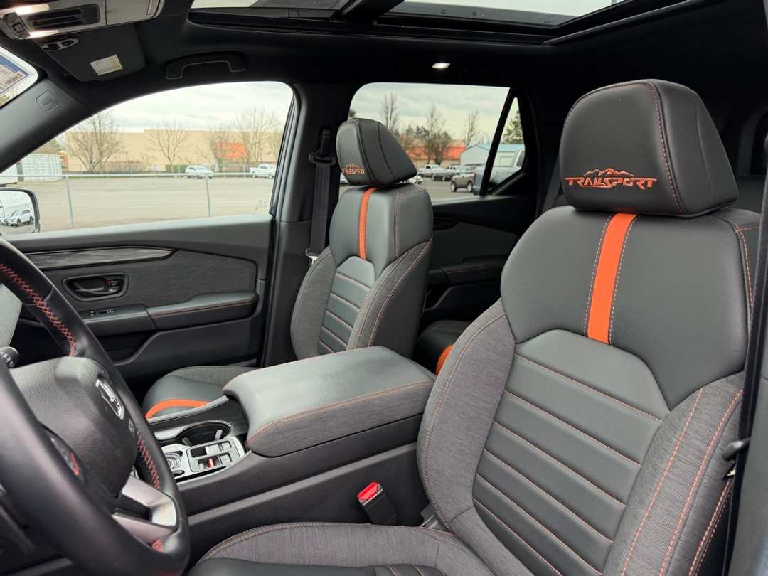 2026 Honda Passport TrailSport - Image 17