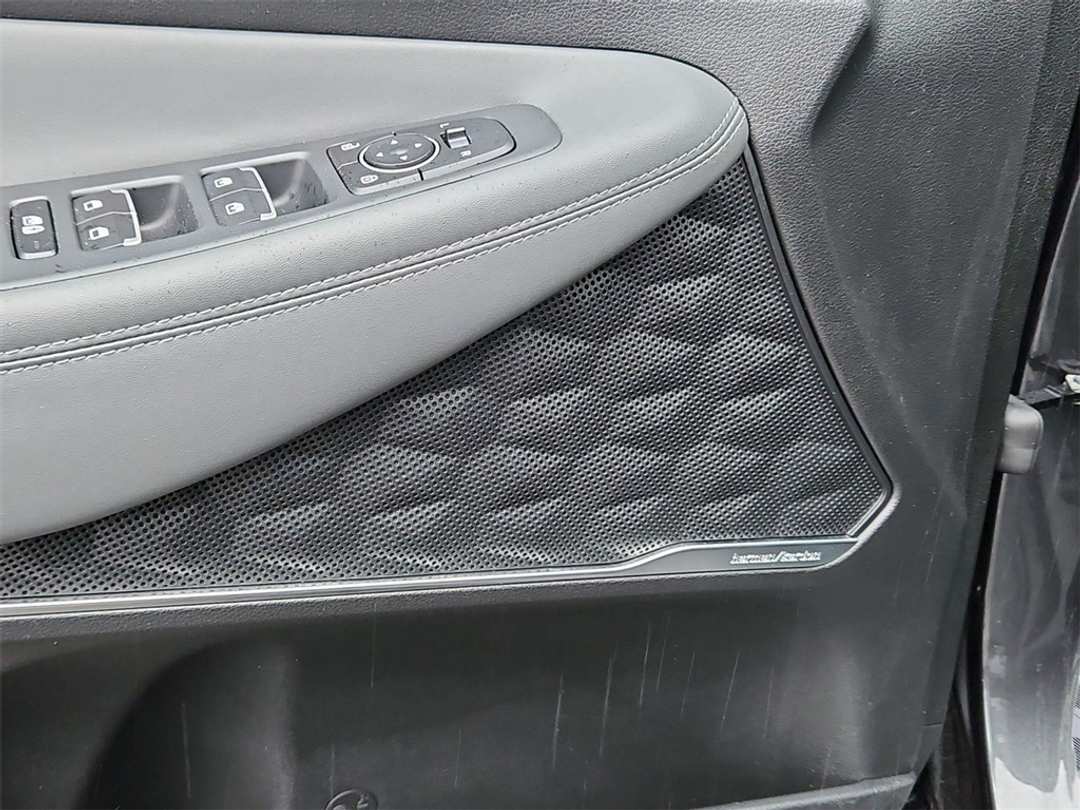 2023 Hyundai Santa Fe SEL - Image 12