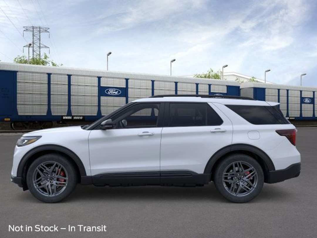 2026 Ford Explorer ST - Image 3